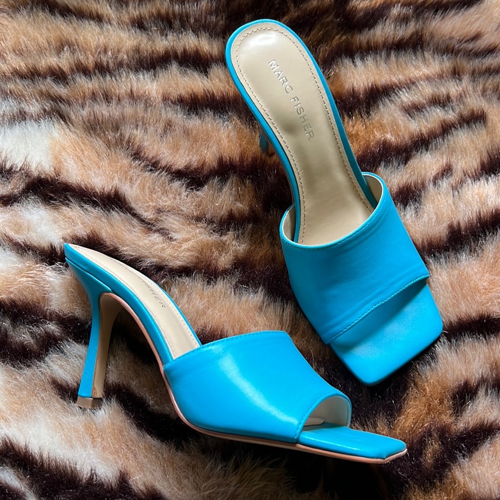 MARC FISHER 💙 Danita Heeled Sandal, slip on turquoise sky sea, Hawaiian Blue 7